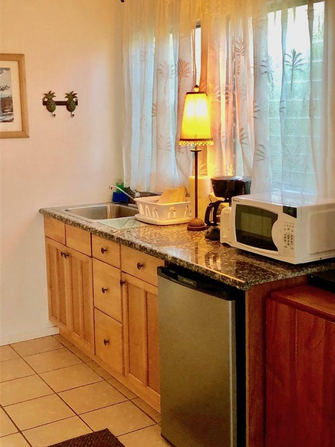 Lovely Relaxing Lanikai Studio, Legal Vacation Rental Kailua Bagian luar foto